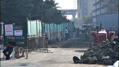 According to the notice issued by BMC, a copy of which is in possession of HT, a geologist and structural consultant carried out the inspection. “The builder has been directed to assess the structural stability of surrounding areas and the building in the vicinity through the registered structural engineer and take immediate precautionary measures,” said the notice. (Bhushan Koyande/HT Photo)