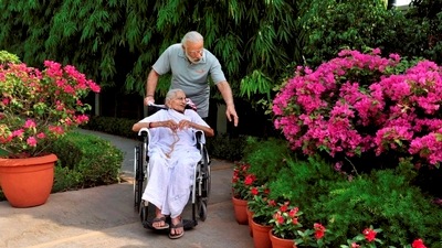PM Modi paid a rich tribute to mother Heeraben Modi as she passed away on Friday. This photo of PM Modi with his mother was taken in 2016, New Delhi. (PTI)