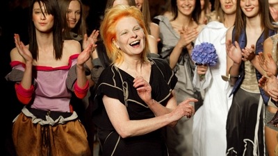 In this file photo taken on October 7, 2002 British designer Vivienne Westwood acknowledges the audience after her show during the spring/summer 2003 ready-to-wear collections in Paris. (AFP) In this file photo taken on October 7, 2002 British designer Vivienne Westwood acknowledges the audience after her show during the spring/summer 2003 ready-to-wear collections in Paris. (AFP)