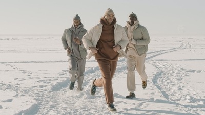 2. Swap the outer layers - Without appropriate outer layers, winter fashion for men seems lacking. For weekends or informal trips, you could frequently wear a puffer jacket. On the other hand, you might wear your fitted jacket to work but once, try switching your things, and watch what happens. Over a suit, put on your puffer jacket. To easily fit the jacket, you need to choose a more spacious version. This fashion is less common and won't draw much attention at your place of employment. (cottonbro studio) 2. Swap the outer layers - Without appropriate outer layers, winter fashion for men seems lacking. For weekends or informal trips, you could frequently wear a puffer jacket. On the other hand, you might wear your fitted jacket to work but once, try switching your things, and watch what happens. Over a suit, put on your puffer jacket. To easily fit the jacket, you need to choose a more spacious version. This fashion is less common and won't draw much attention at your place of employment. (cottonbro studio)