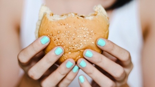 To Avoid A Bad Habit Instead Of Adopting A Good One. (Pexels) To Avoid A Bad Habit Instead Of Adopting A Good One. (Pexels)