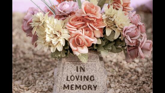 At 66, my mother, Parambir Kaur (1956-2022), was a super-woman, who having faced all shades of life was so resolute about one thing, and that was life. (Representational Image/HT File)