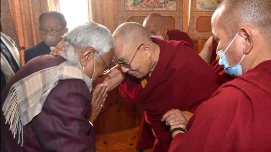 Bihar CM Nitish Kumar called on Tibetan spiritual leader Dalai Lama, who is currently in Bodh Gaya, his annual retreat, after a gap of two years. (HT photo)