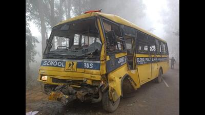 Seven school children among nine hurt in bus-truck collision in Yamunanagar