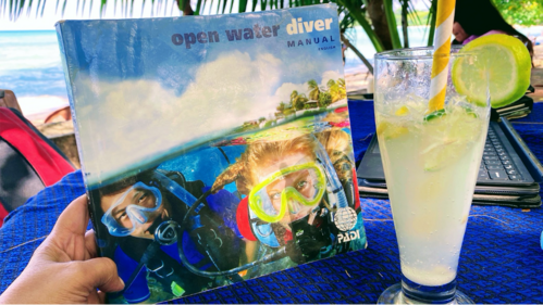 Open Water Diving Manual (bb) Open Water Diving Manual (bb)