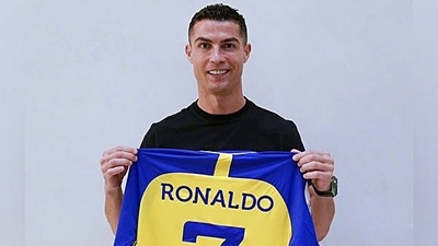 Cristiano Ronaldo signed a two and a half year deal with Saudi Arabia club Al-Nassr (AlNassr FC Twitter) Cristiano Ronaldo signed a two and a half year deal with Saudi Arabia club Al-Nassr (AlNassr FC Twitter)