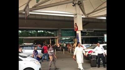 Due to Christmas and year-end holidays, there has been a rush of passengers travelling from and to Pune airport since the last two weeks. (HT FILE PHOTO)