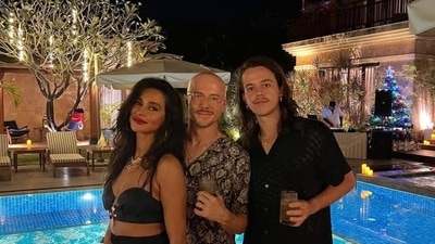 Shibani Dandekar posted a pool party photo from her New Year's Eve with the caption, "Happy New Year. 2023 let’s go!"" 