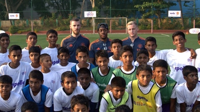 Man Utd players David de Gea (L), Anthony Elanga (c) and Donny van de Beek Man Utd players David de Gea (L), Anthony Elanga (c) and Donny van de Beek