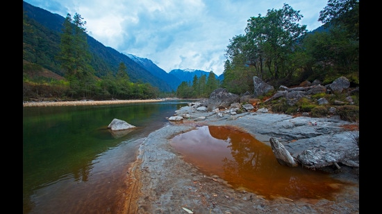 Communities living downstream of the Etalin project pointed out that the study has not assessed the impacts on Lower Dibang Valley district. (Dhritiman Mukherjee)