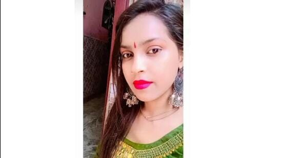 The first distress call to the police was made by a passerby at 3.24am who informed the police about seeing a woman’s body being dragged under a speeding Maruti Baleno car. (HT Photo)