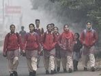 Lucknow schools to function from 10 am to 2 pm amid cold wave(Sanchit Khanna / HT Photo) Lucknow schools to function from 10 am to 2 pm amid cold wave(Sanchit Khanna / HT Photo)