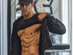 Hrithik Roshan shared new pics of himself. Hrithik Roshan shared new pics of himself.