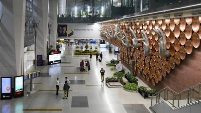 Passengers at Terminal 3 of the New Delhi airport. (File/ Hindustan Times) Passengers at Terminal 3 of the New Delhi airport. (File/ Hindustan Times)