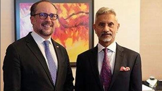 Austria Foreign Minister Alexander Schallenberg (left) and External Affairs Minister S Jaishankar (right) (Twitter Photo)