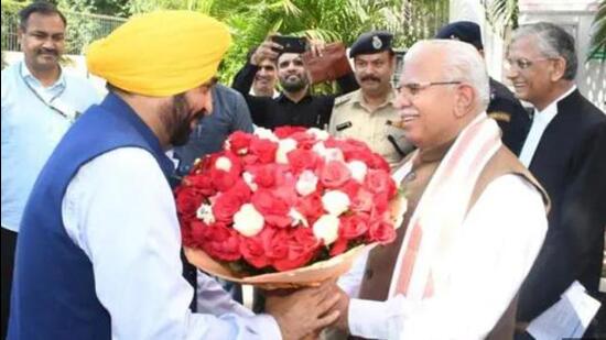 Punjab chief minister Bhagwant Mann with his Haryana counterpart Manohar Lal Khattar before meeting for talks on the contentious Sutlej-Yamuna Link Canal issue in Chandigarh last year. (HT file photo) Punjab chief minister Bhagwant Mann with his Haryana counterpart Manohar Lal Khattar before meeting for talks on the contentious Sutlej-Yamuna Link Canal issue in Chandigarh last year. (HT file photo)
