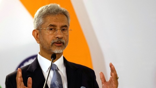 External affairs minister Subrahmanyam Jaishankar addresses the media in Vienna, Austria January 2, 2023.(Reuters)