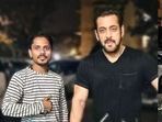 Salman Khan poses with his fan Sameer on his birthday.