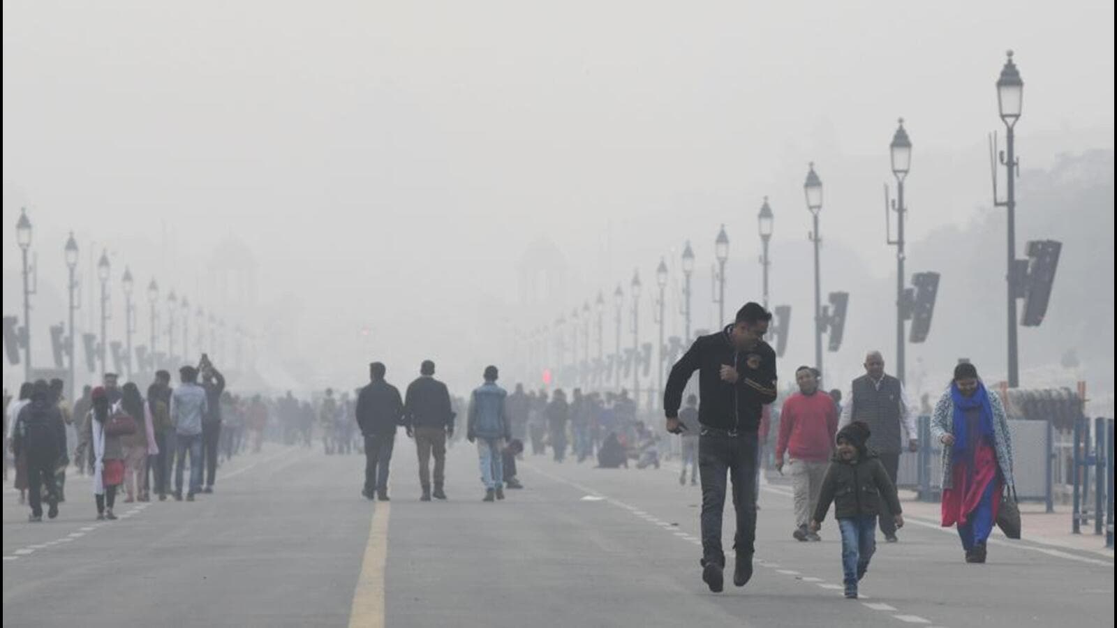 Dense Fog Engulfs National Capital; AQI In ‘very Poor’ Category In ...