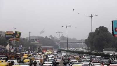 In this picture, vehicles can be seen stuck in a massive traffic jam during the Bharat Jodo Yatra near Kashmere Gate. (ANI) In this picture, vehicles can be seen stuck in a massive traffic jam during the Bharat Jodo Yatra near Kashmere Gate. (ANI)