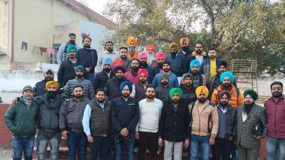 Contractual workers will also support farmers in the ongoing protest at Zira against the liquor factory to protect the water and soil of Punjab. (HT PHOTO)