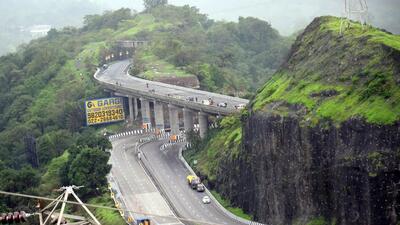 Pune, India – June 21, 2020: A view of the Mumbai-Pune expressway after the Amrutanjan bridge was pulled down, in Pune, Maharashtra, India, on Sunday, June 21, 2020. (HT PHOTO) Pune, India – June 21, 2020: A view of the Mumbai-Pune expressway after the Amrutanjan bridge was pulled down, in Pune, Maharashtra, India, on Sunday, June 21, 2020. (HT PHOTO)