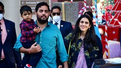 Shloka on the other hand was seen wearing a denim jacket with a striped skirt in white and purple.&nbsp; (HT Photo/Varinder Chawla)