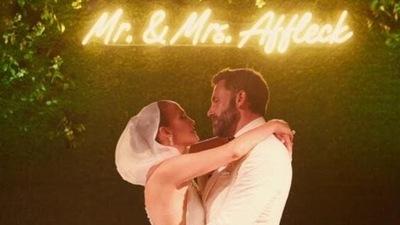 Jennifer Lopez and Ben Affleck got married in 2022. Jennifer Lopez and Ben Affleck got married in 2022.