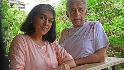 Ratna Pathak Shah and Naseeruddin Shah met during their theatre days. Ratna Pathak Shah and Naseeruddin Shah met during their theatre days. 