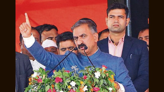 Addressing his ‘Jan Abhar’ rally at Dharamshala on Tuesday, Himachal Pradesh chief minister Sukhvinder Singh Sukhu said he would soon embark on a statewide tour to know the problems and needs of the public. (HT Photo)