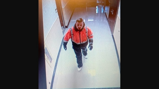 The image shows the man who broke into a school and left an apology letter too.(Facebook/@Cheektowaga Police Department)