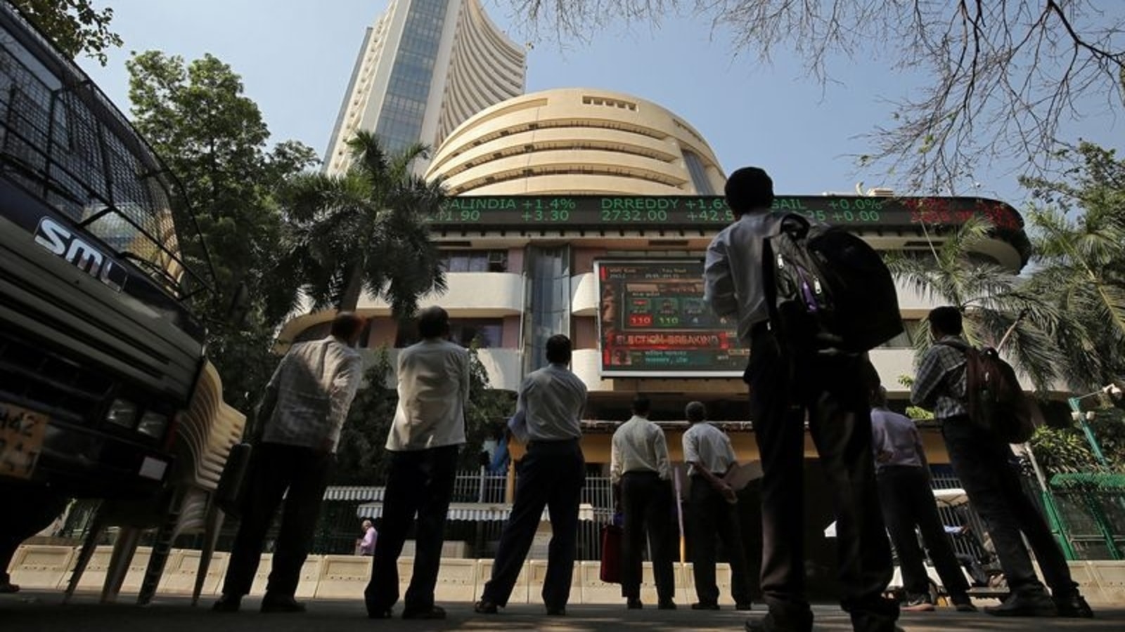 Sensex opens in red at 61,258, Nifty begins day above 18,000