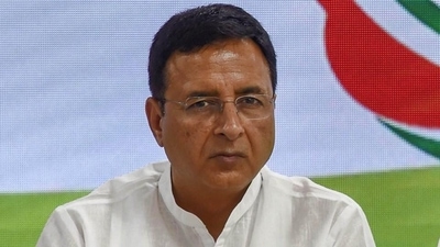 Randeep Surjewala, who is Congress general secretary in-charge of the State, along with KPCC working president Ramalinga Reddy, met Pradeep's family at their residence Randeep Surjewala, who is Congress general secretary in-charge of the State, along with KPCC working president Ramalinga Reddy, met Pradeep's family at their residence