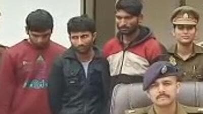 According to police, Sachin and Raj worked for a private security company that also provides its services to Amazon. While Sachin left the company three months ago, Raj Kumar was still working for it but was deployed at a different factory. Their motive for the robbery was to repay debts, and they roped in their friend Raja to help them carry it out, said police officers. (HT Photo) According to police, Sachin and Raj worked for a private security company that also provides its services to Amazon. While Sachin left the company three months ago, Raj Kumar was still working for it but was deployed at a different factory. Their motive for the robbery was to repay debts, and they roped in their friend Raja to help them carry it out, said police officers. (HT Photo)