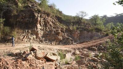 Signs of mining are visible across the Aravallis. (Parveen Kumar/HT Photo)