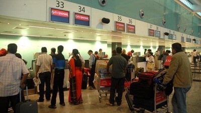 Passengers at the Kempegowda International Airport in Bengaluru. (Image for representation) (livemint.com)