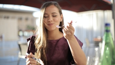 Eat slowly. Chew every mouthful until it is liquidised. Research has shown that fast eaters are twice as likely to gain excess weight. (pexels)