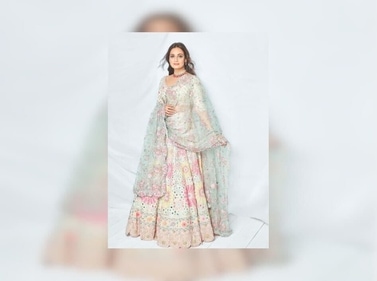 Dia Mirza looks like a vision in this floral pastel lehenga set. (Instagram/@diamirzaofficial)