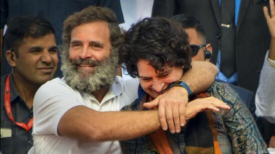 Rahul and Priyanka Gandhi Vadra in Ghaziabad on Tuesday. (PTI)
