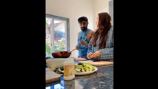 Remo D' Souza shared a funny reel on new years resolution.(Instagram/@remodsouza) Remo D' Souza shared a funny reel on new years resolution.(Instagram/@remodsouza)