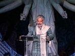 SS Rajamouli was welcomed on stage with a loud cheer. SS Rajamouli was welcomed on stage with a loud cheer.