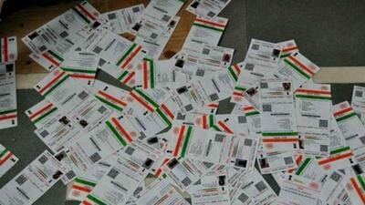 Around 68% of the 2.45 crore registered voters in Jharkhand have got their cards seeded with Aadhar, officials said. (HT Photo) Around 68% of the 2.45 crore registered voters in Jharkhand have got their cards seeded with Aadhar, officials said. (HT Photo)