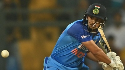 India's Ishan Kishan plays a shot during the first Twenty20 international cricket match between India and Sri Lanka at the Wankhede Stadium in Mumbai on January 3, 2023. (Photo by Punit PARANJPE / AFP) / ----IMAGE RESTRICTED TO EDITORIAL USE - STRICTLY NO COMMERCIAL USE----- (AFP) India's Ishan Kishan plays a shot during the first Twenty20 international cricket match between India and Sri Lanka at the Wankhede Stadium in Mumbai on January 3, 2023. (Photo by Punit PARANJPE / AFP) / ----IMAGE RESTRICTED TO EDITORIAL USE - STRICTLY NO COMMERCIAL USE----- (AFP)