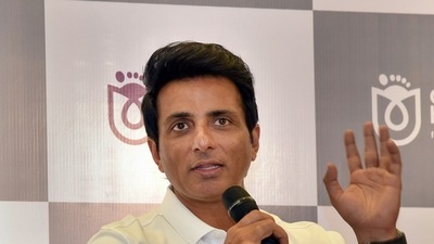 Sonu Sood responds to the tweet from Northern Railways on his video. (PTI) Sonu Sood responds to the tweet from Northern Railways on his video. (PTI)