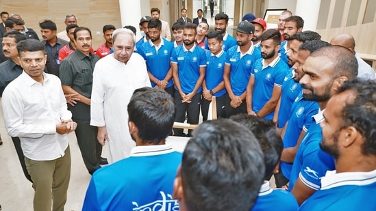 Odisha Chief Minister Naveen Patnaik interacts with Indian Hockey team members (ANI/Naveen Patnaik Twitter)