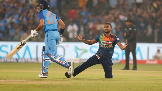 Chamika Karunaratne in action during the 2nd T20I match between India and Sri Lanka, at Maharashtra Cricket Association Stadium, in Pune(ANI)