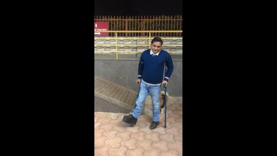 Man shares video highlighting issues faced by the differently abled.(Twitter/@drsitu)
