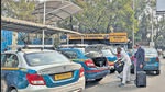 When this reporter visited the airport on Friday and inquired about extra money being charged at the prepaid counter, it was found that not all drivers are charging extra for luggage. (SHANKAR NARAYAN/ HT PHOTO) When this reporter visited the airport on Friday and inquired about extra money being charged at the prepaid counter, it was found that not all drivers are charging extra for luggage. (SHANKAR NARAYAN/ HT PHOTO)