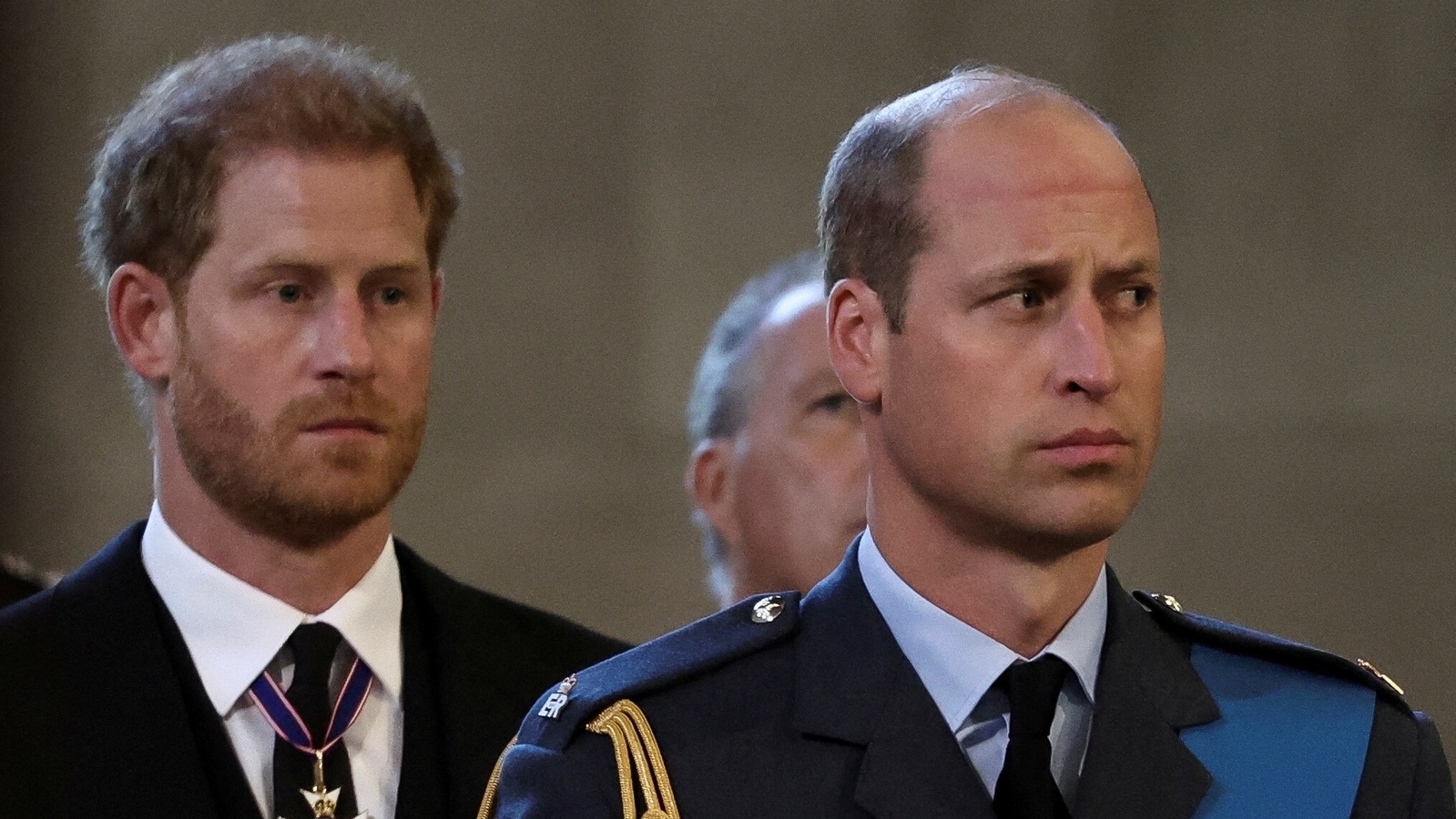 Prinz Harry behauptet, William habe ihm gesagt, er solle Meghan keinen Heiratsantrag machen, weil sie … |  Weltnachrichten