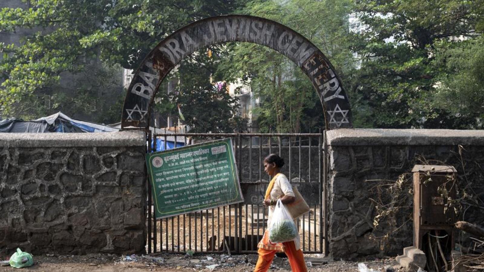 Following protests, BMC backs off from acquiring Catholic cemetery land